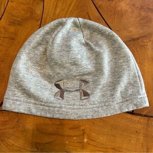 NEW Under Armour Ski Beanie Storm Skull Cap Gray